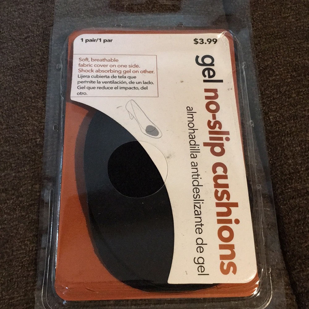 Gel no-slip cushions